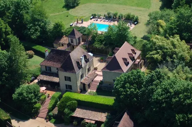 Le Noyer Residence