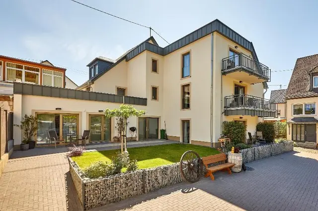 Rochter Apartments