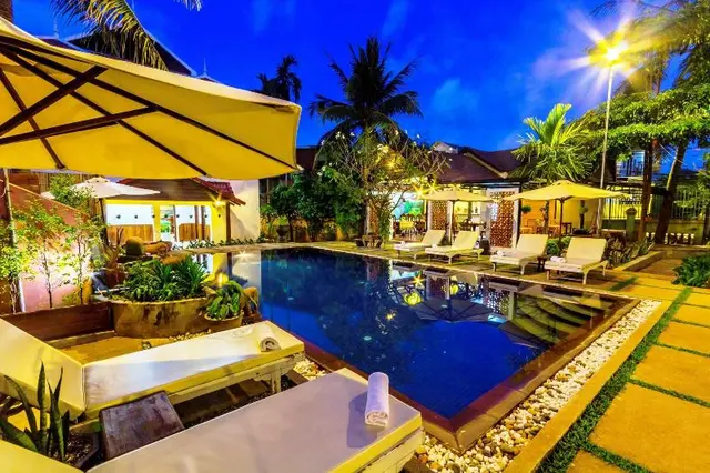 Baystone Resort