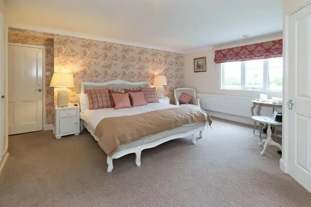 Whitethorn Bed And Breakfast