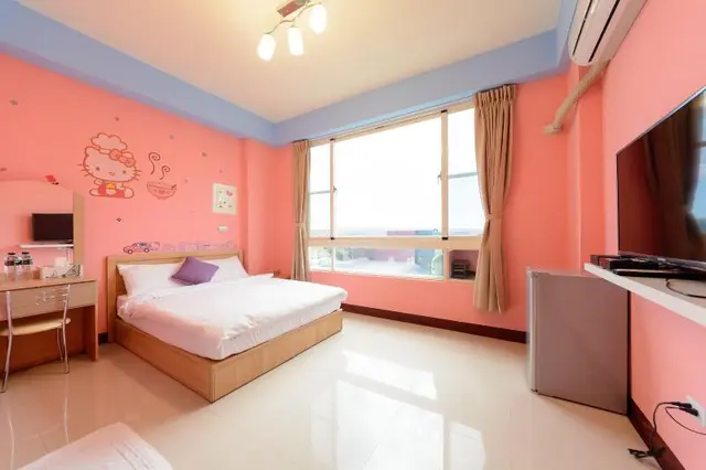 Shell Hotel