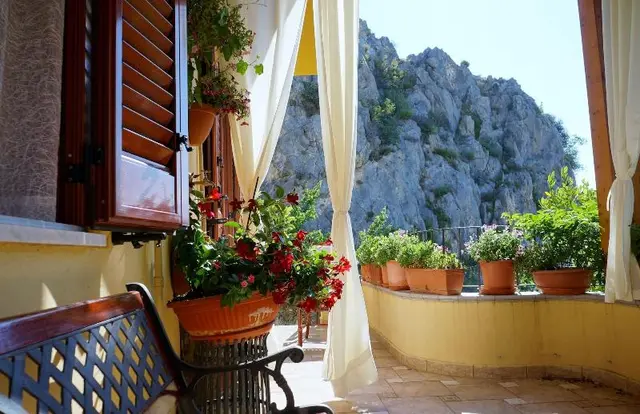 B&B Lo Sparviero