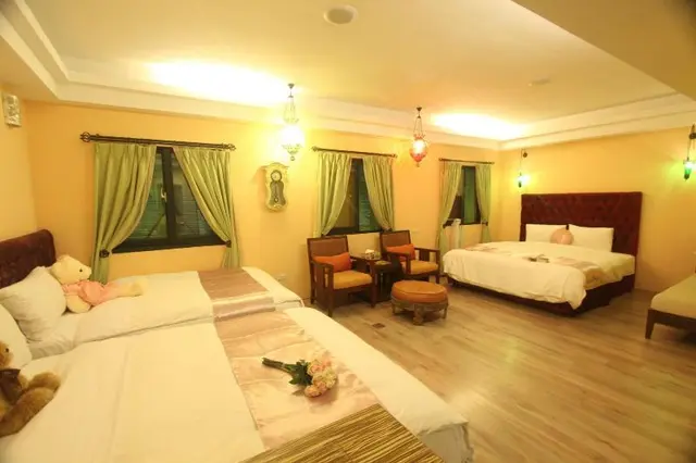 Moroccan Holiday Suite