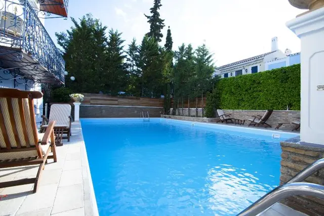 Armata Boutique Hotel