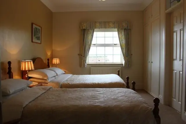 Carnalbanagh House
