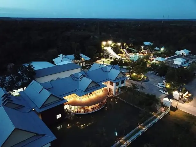 Nonghan Grand Hotel And Resort