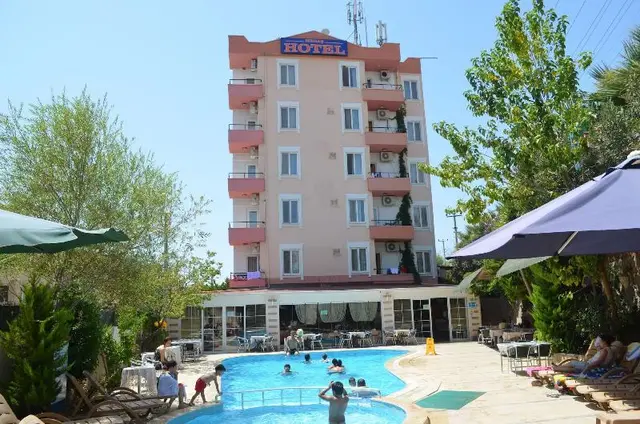 Megas Hotel