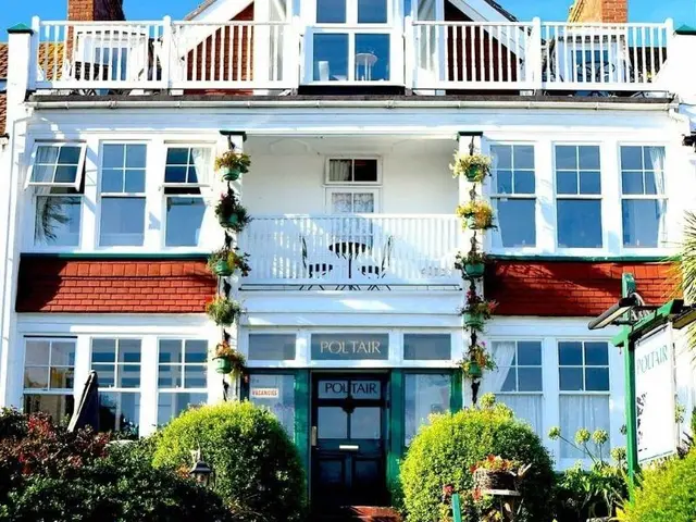 Poltair Guest House