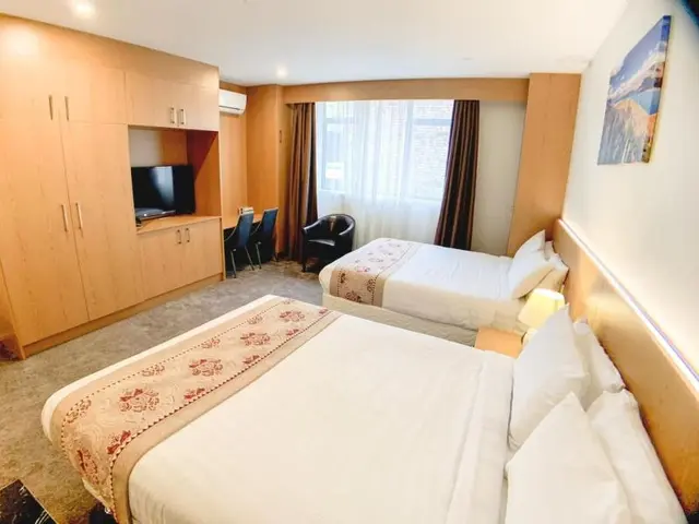 Goodview Hotel