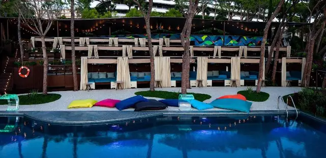 Alàbriga Hotel & Home Suites