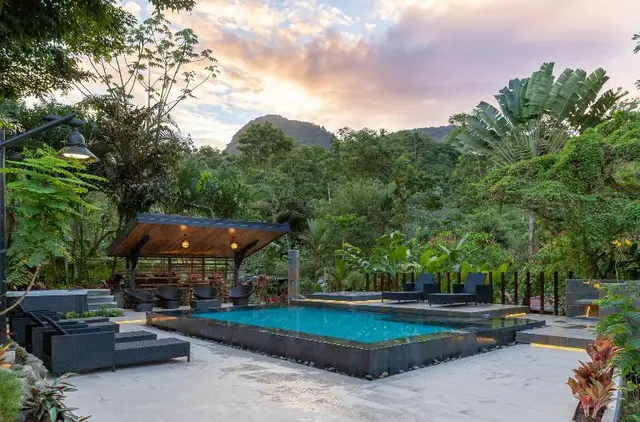 Tifakara Boutique Hotel & Birding Oasis
