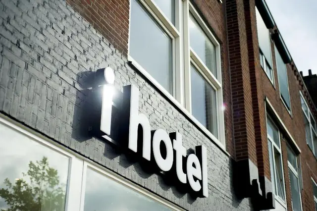 I Hotel