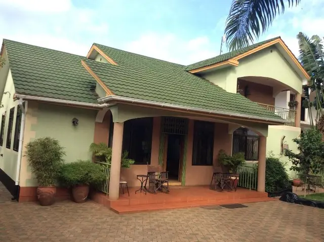 Korona House