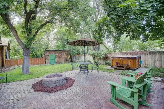 Engen Hus Bed And Breakfast