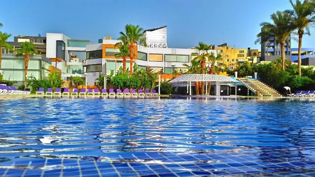 Senses Hotel And Resort