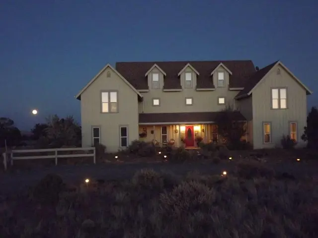 Skyridge Inn Bed & Breakfast