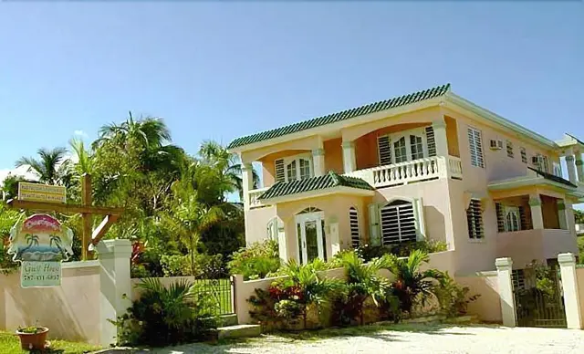 Dos Angeles Del Mar Bed And Breakfast