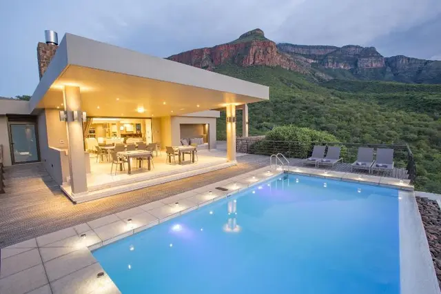 Umvangati House