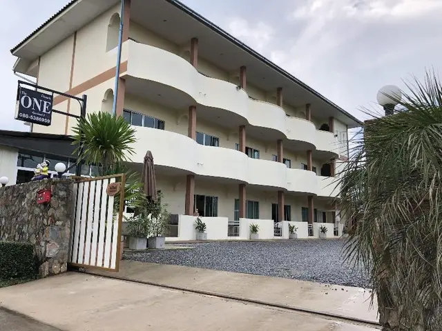 The One Apartments