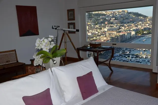 Suite 52