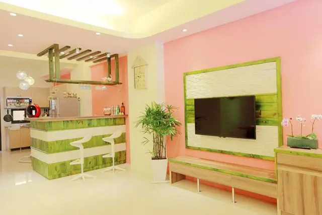 Oec Hostel