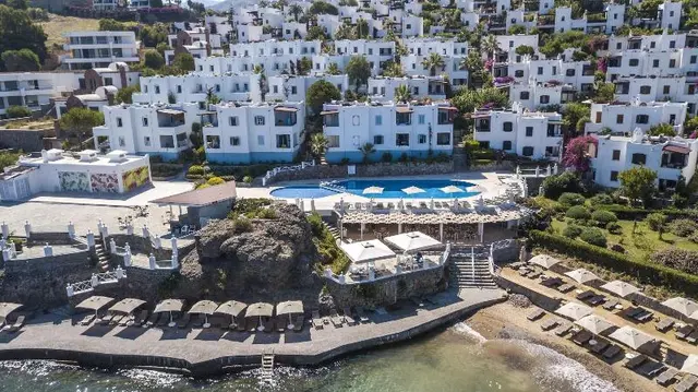 Yaz Beach Hotel