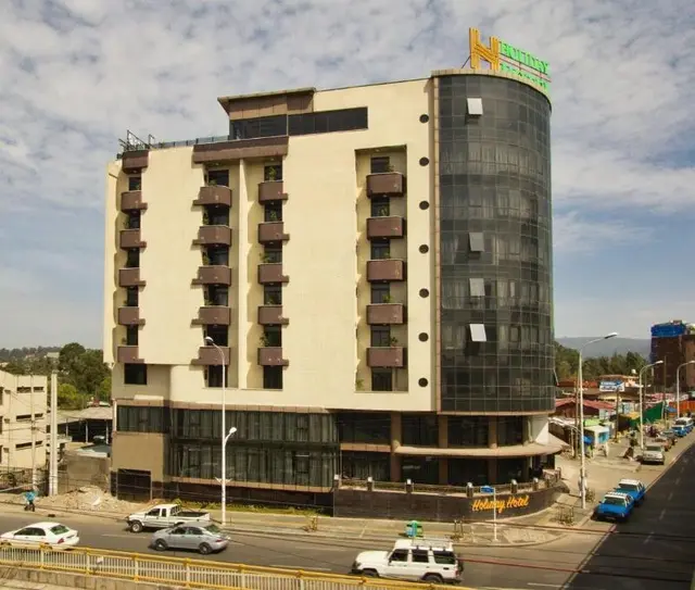 Holiday Hotel