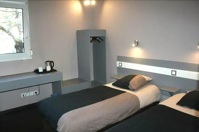 Hotel Le Luron