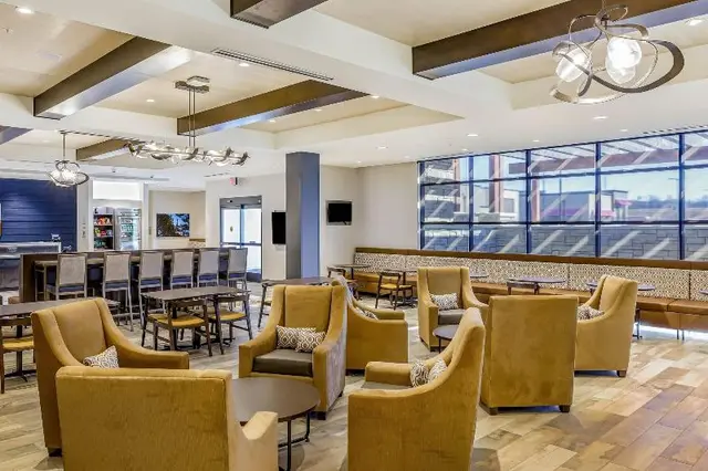 Springhill Suites By Marriott Topeka Southwest