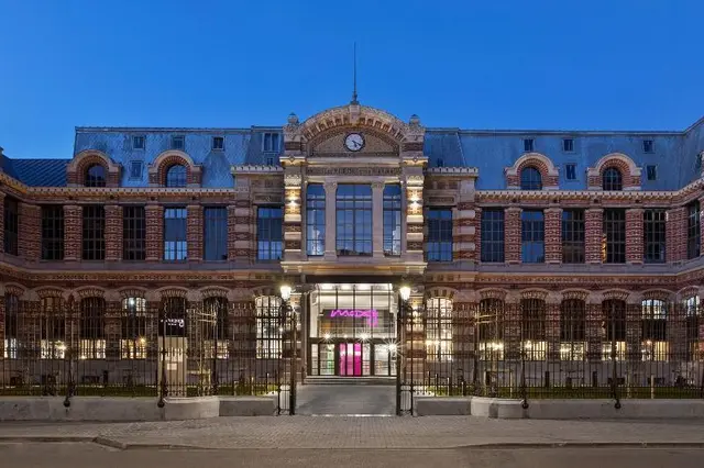 Moxy Lille City