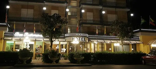 Hotel Fina