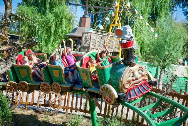 Europa-Park Freizeitpark & Erlebnis-Resort, Krønas
