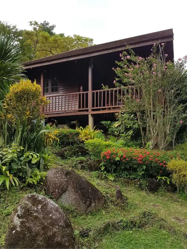 Phanom Bencha Mountain Resort