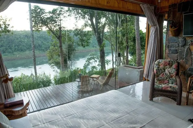 Tupa Lodge