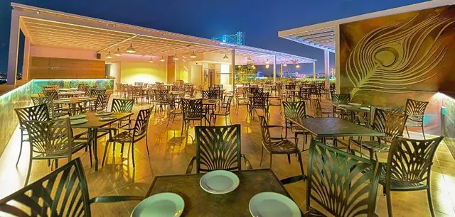 Hotel Chenthur Park