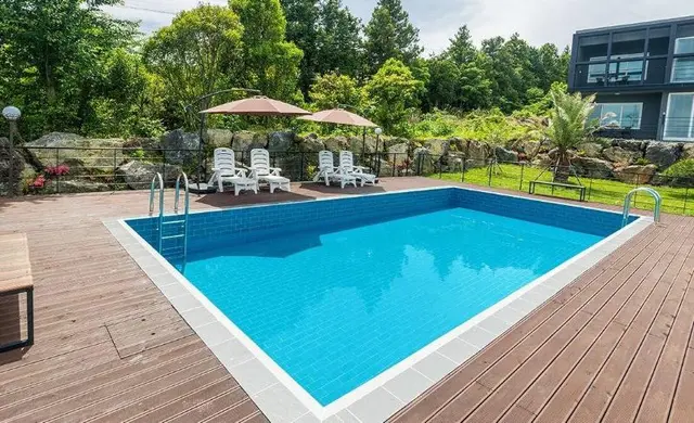 Donnaeko Pension