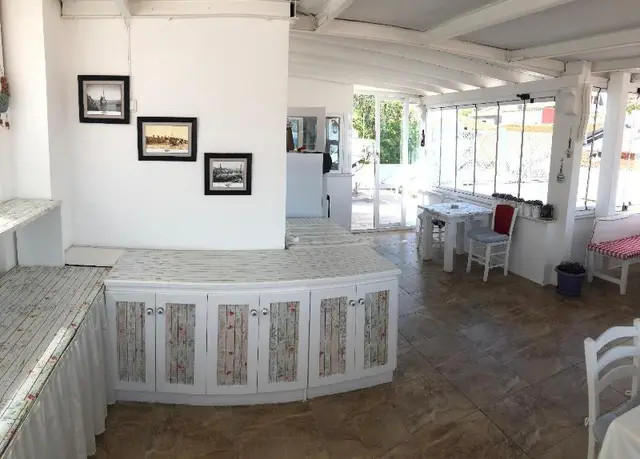 Mauna Hotel