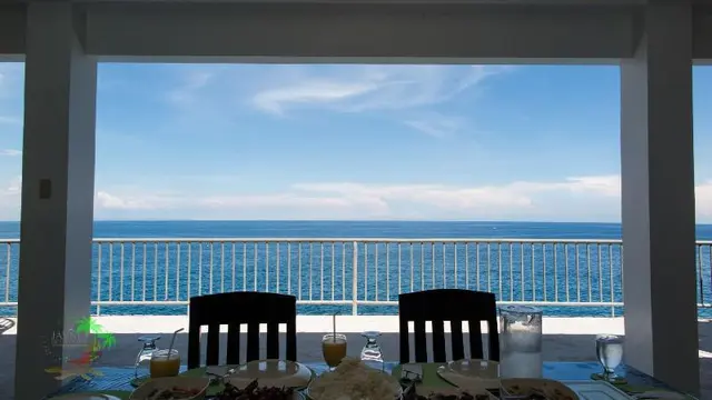 Jaynet Oceanview Resort