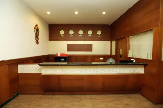 Traders Hotel