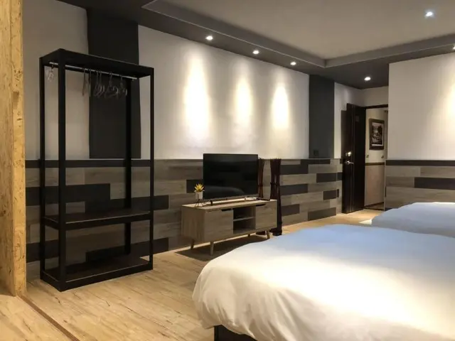 First Place B&B - Hualien Railway Station