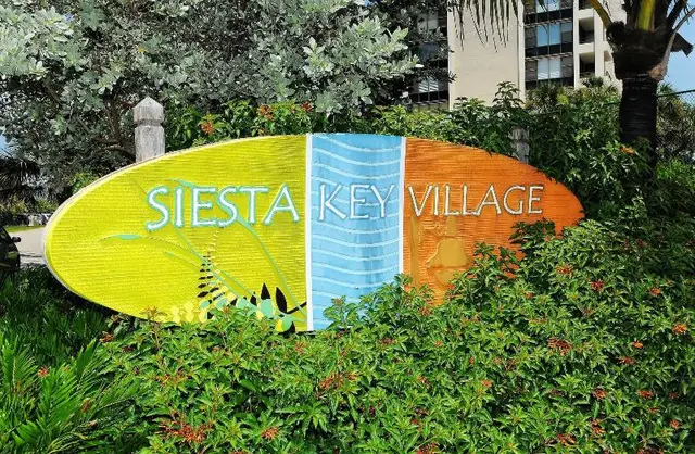 Siesta Key Palms Resort