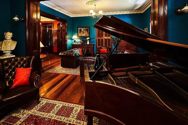 The Regents Park Mansion