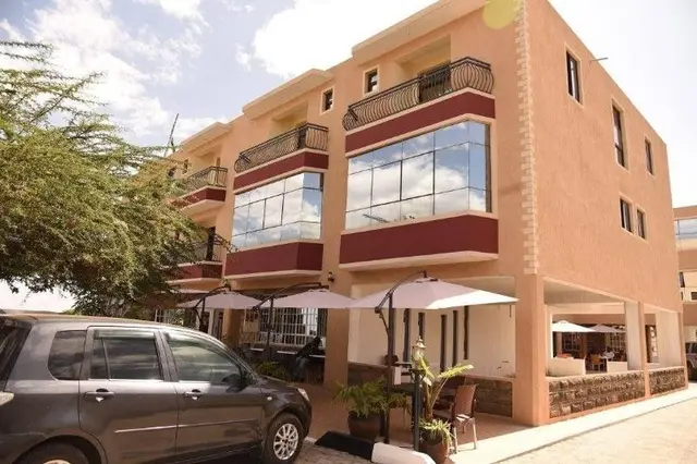 Mara Frontier Hotel