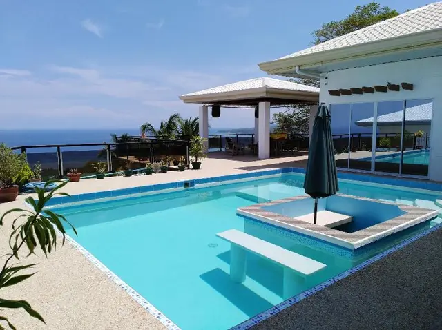 Seaview Mansion