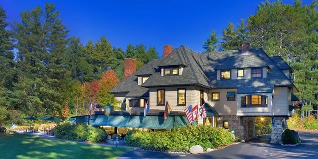 Stonehurst Manor Including Dinner And Breakfast