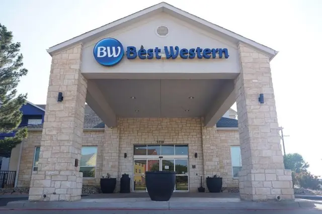 Best Western Lubbock West Inn & Suites