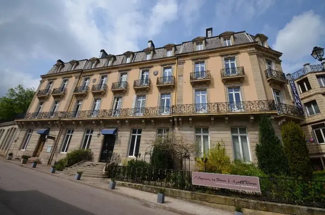 L'Empereur, sa Femme et le petit Prince