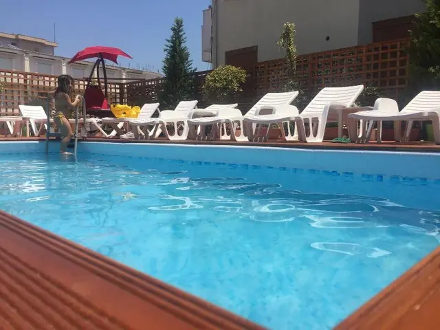 Sunrise Hotel Çameria