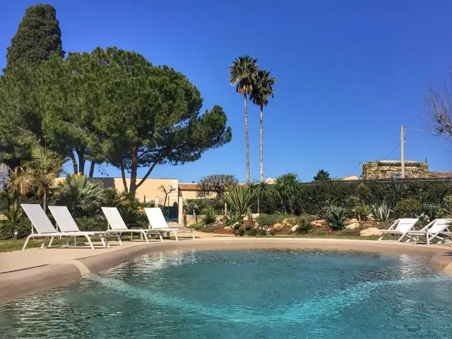 Donna Coraly Resort