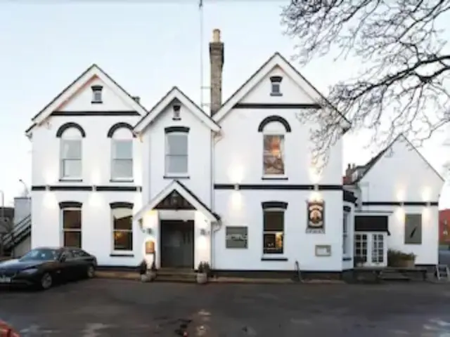 Historical Thomas Paine Hotel
